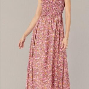 Elegant Floral Maxi Dress in Pink